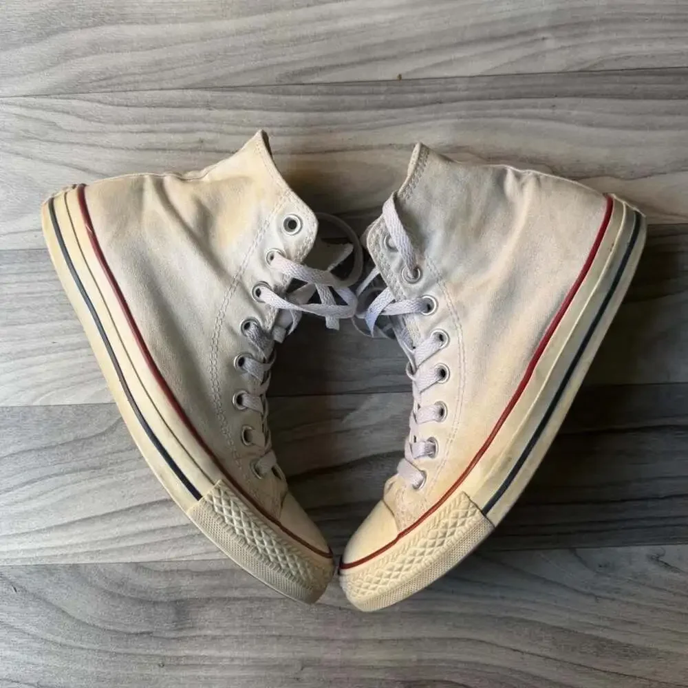Converse Chuck Taylor All Star High Top Sneakers Cream M7650